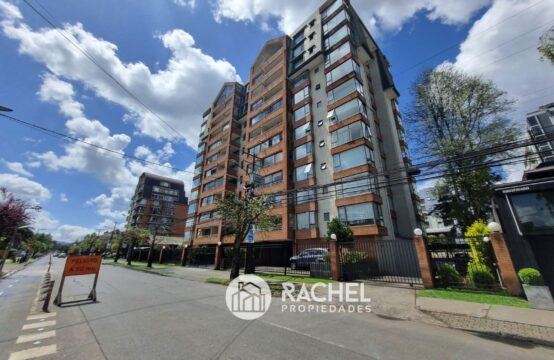 EN VENTA AMPLIO DEPARTAMENTO  DE 4 DORMITORIOS  SECTOR AVENIDA ALEMANIA