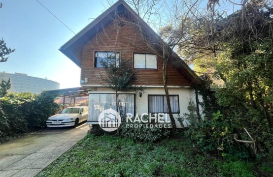 EN VENTA CASA 4 DORMITORIOS SECTOR AVENIDA ALEMANIA