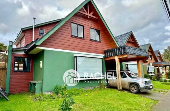 REMODELADA CASA EN VENTA CONDOMINIO ALTO MAIPO